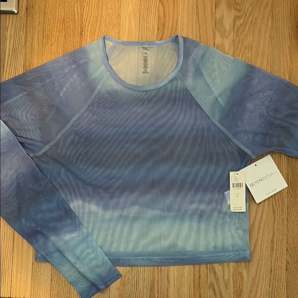 Beyond Yoga Sky Blue Mesh Crop Top